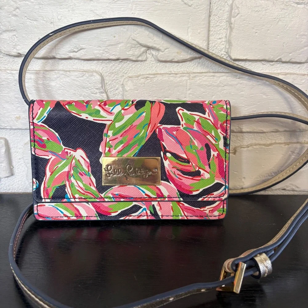 Lilly‎ Pulitzer It's A Date Crossbody Bg Clutch Removable Strap Floral Print